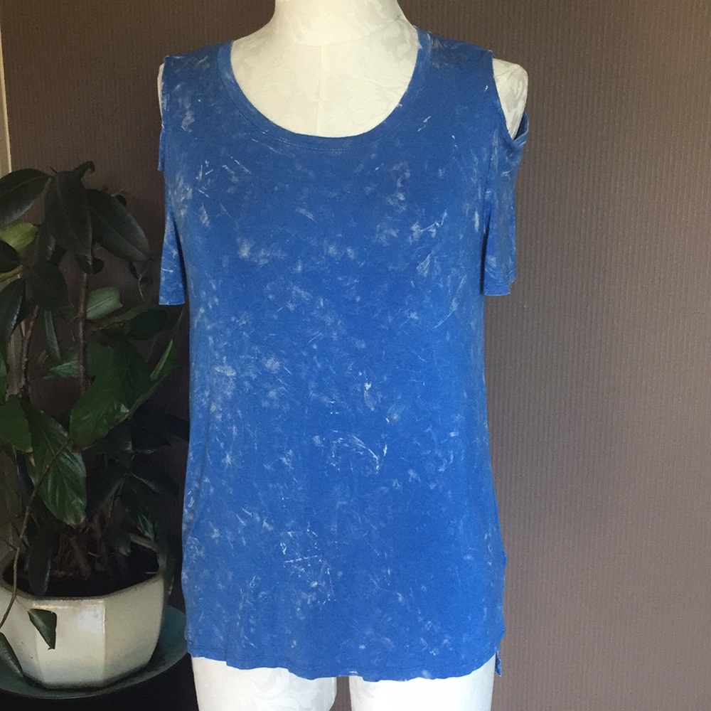 Art class blue short sleeve cold‎ shoulder shirt size xlarge